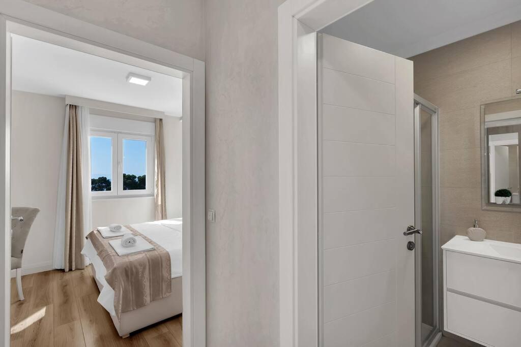 פרומאינה Apartment Hrvoje -Nur 50M Bis Zum Meer - Makarska Exklusiv מראה חיצוני תמונה